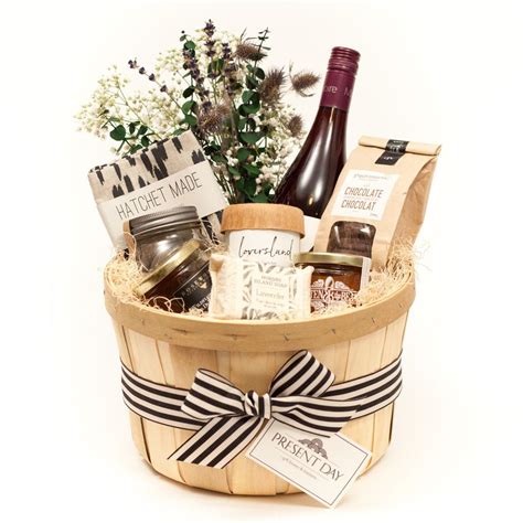 Maybe you would like to learn more about one of these? Pin on gift baskets