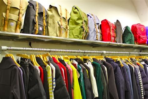 Sar hungary iceland india indonesia iran iraq ireland isle of man israel italy jamaica japan jersey jordan kazakhstan kenya kiribati kuwait kyrgyzstan. The 100 best shops in Paris - Time Out Paris