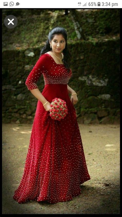 Find long traditional kurti that one can easily go for festivals, parties, weddings. Wedding gown | Indian gowns dresses