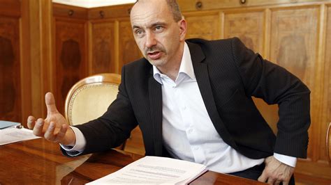 Martin kuba (born 9 april 1973) is a czech politician who served as minister of industry and trade of the czech republic from wikimili the free encyclopedia. Martin Kuba nechce řídit dvě ministerstva. Na jejich slučování ale bude dohlížet | Hospodářské ...