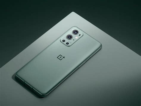 Oneplus 9 Pro 5g Smartphone Boasts A 50 Mp Ultrawide Lens