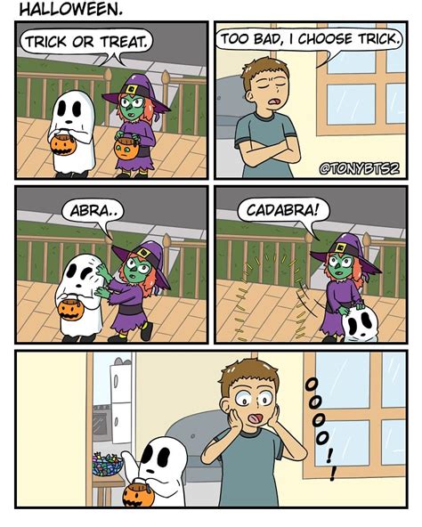 Halloween R Comics