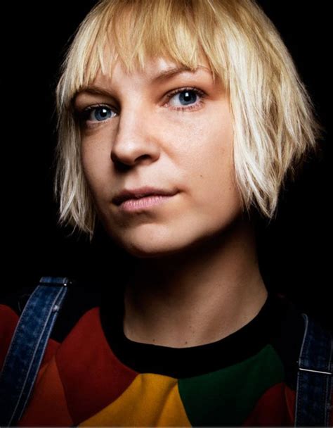 Picture Of Sia