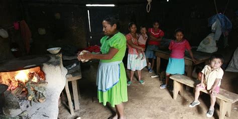 El Hambre Tiene El Rostro Hinchado En Guatemala
