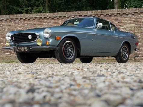 The volvo p1800 (or 1800s, 1800e and 1800es) is a pretty rare volvo and not very easy to find. Volvo P1800. De auto van the Saint | Oldtimers in Auto ...
