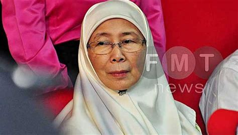 Wan azizah wan ismail (en); PKR harap sekurang-kurangnya 3 minggu untuk kempen PRU14 ...
