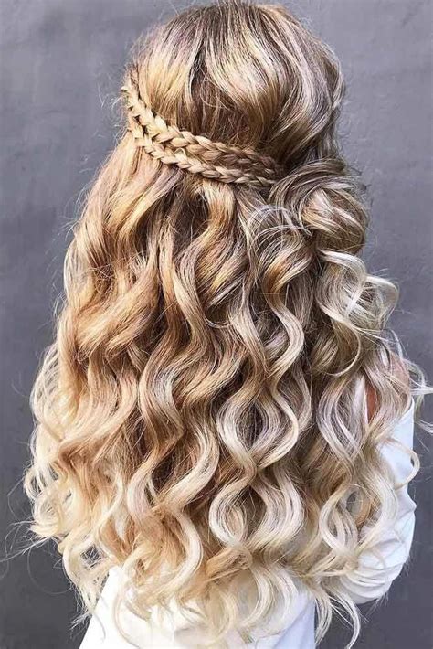Fresh Half Up Half Down Curly Prom Hairstyles Hairstyles Inspiration