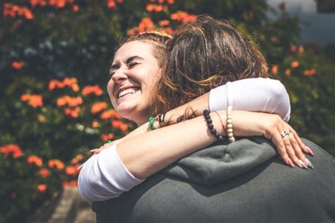 Día Internacional del Abrazo cuándo es y por qué se celebra Conoce