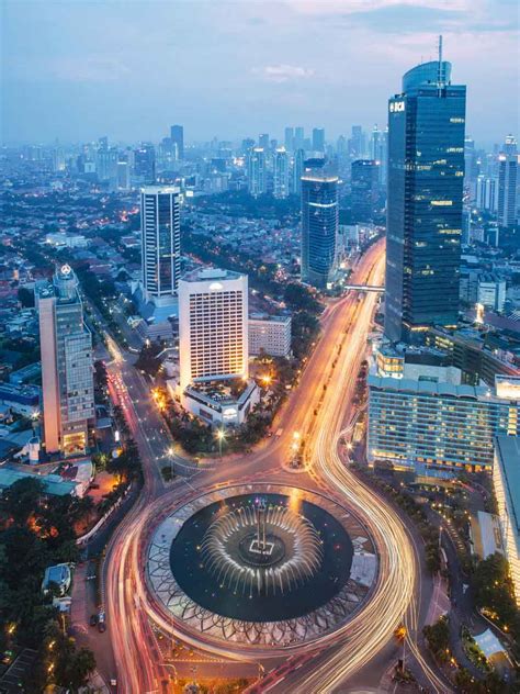 Jakarta's Metropolitan Makeover | DestinAsian