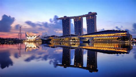 Marina Bay Sands Singapore Outstanding Luxury Hotel Luxury Traveler