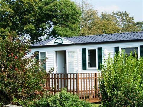 Please refer to working drawings for actual dimensions. Chalet Style 3 Bedroom Mobile Home Set On 5 Star Campsite ...