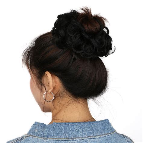 Messy Bun With Scrunchie Vsco How To Do A Vsco Messy Bun With Short