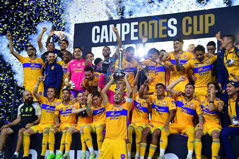 Tigres levanta el título de la Campeones Cup Video Aristegui Noticias