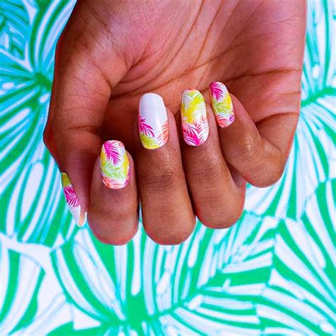 Color street brings revolutionary real nail polish strips to your fingertips through our independent stylists. Summer Splash Color Street Collection 2020 | Cute Manicure