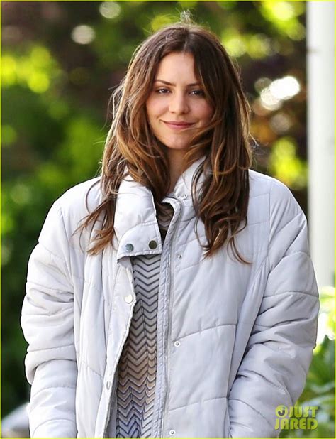 Full Sized Photo Of Katharine Mcphee Gets Into Character On Lost Wife