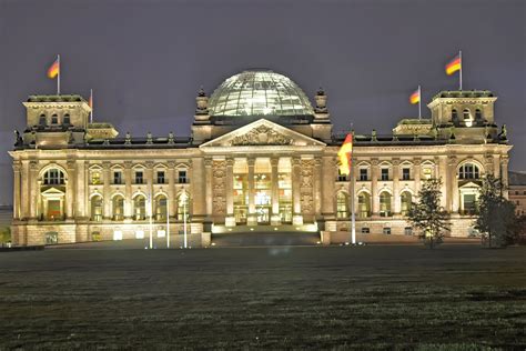Reichstag Berlin Foto And Bild Architektur Architektur Bei Nacht