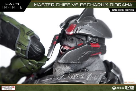 Gaming Heads Reveals Halo Infinite Master Chief Versus Escharum Statues