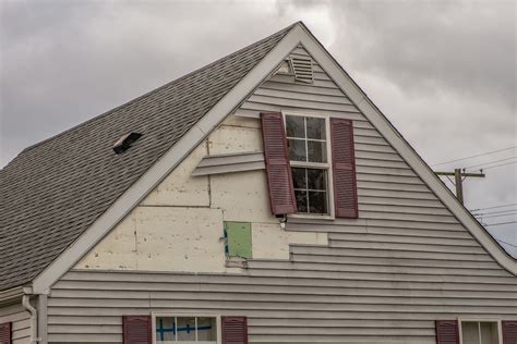 Different Types Of Hail Damage Solutions For Repairing Vinyl Siding