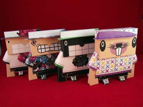 Greenelfs Paper Toys New Shin Tanaka Boxy Designs