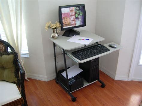 Sts5806 24 Wide Small Computer Desk With Keyboard Tray Laptop Desk