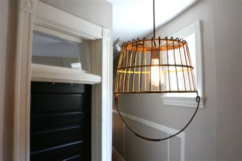 Over On Ehow Diy Industrial Pendant Light From An Antique