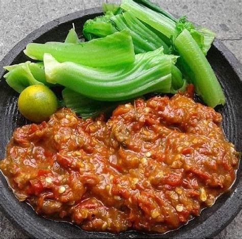 Tips agar sambel terasi semakin sedap, pilihlah terasi kualitas unggul agar sambal kian harum dan gurih. Cara Membuat Sambal Terasi Goreng Pedas Paling Enak ...