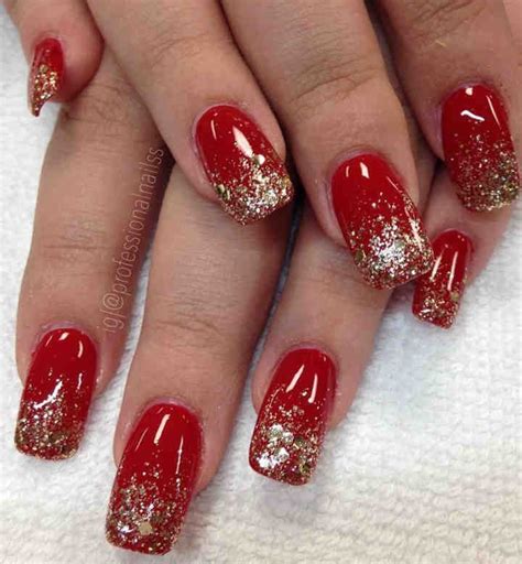 70 Simple Winter Nails Red Colors For Short Nails Art Designs