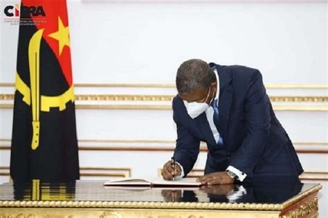 Portal Oficial Do Governo Da República De Angola Presidente Da RepÚblica Confere Posse Ao