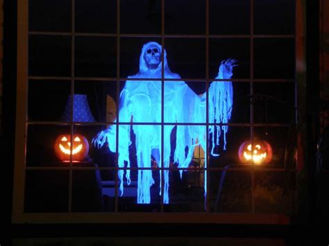 Try out our ghosts in a jar halloween craft and catcg some ghosts for your halloween decoration.ghosts can go through walls, but are you looking for some awesome diy halloween decorations? Outdoor Halloween Decorations Ideas To Stand Out