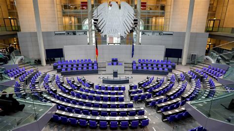 1,5 hours (except on tuesdays mornings). Zusammensetzung Bundestag 2017: Das ist der größte ...
