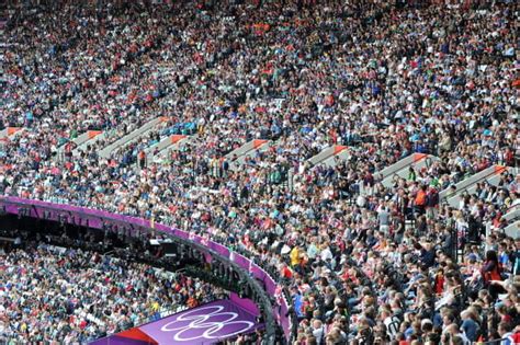 10 Of The Biggest Crowds In History