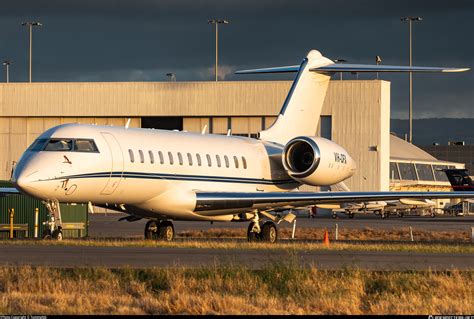 Vh Ofx Private Bombardier Bd 700 1a10 Global 6000 Photo By Tommyng Id