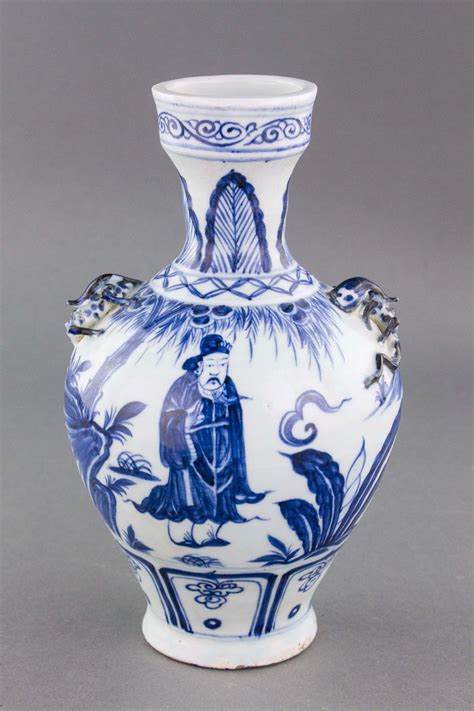 It is only 95mm tall and a 250ml can slide in to make a nice waterproof planter or vase. Chinese Ming Style Blue and White Porcelain Vase