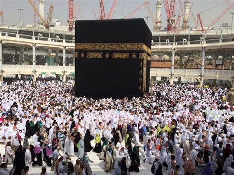 Seseorang yang memenuhi persyaratan untuk memperdagangkan berbagai dana investasi, seperti dana berjangka dan lindung nilai. Memenuhi Syarat Wajib Sebelum Menunaikan Ibadah Umroh Di ...