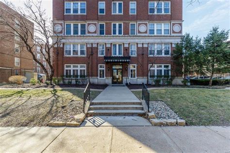 For Sale 5330 Pershing Avenue St Louis Mo 63112 Debaliviere Place
