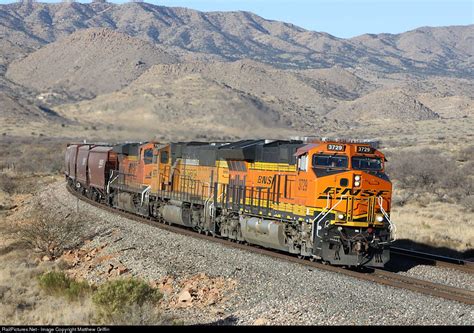 Bnsf 3729 Bnsf Railway Tier 4 Gevo Et44c4 At Hackberry Arizona Bnsf