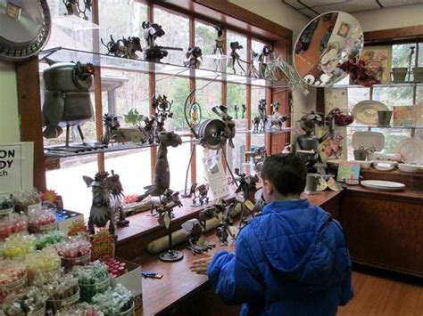 We did not find results for: Gift Shop - Picture of Cumberland Falls State Resort Park ...