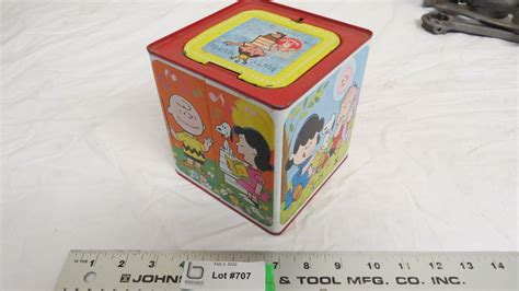 Mattel Toymakers Snoopy In The Music Box 1966 Not Working