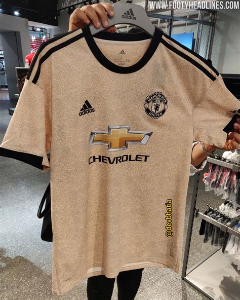 Find great deals on ebay for manchester united jersey. Manchester United 19-20 Away Kit Leaked - Official ...