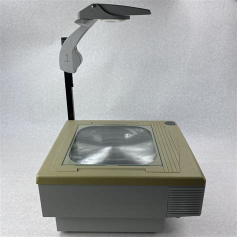 3m 1700 Series Overhead Projector W Transparency Film