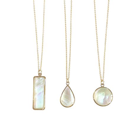 Mother of Pearl Pendant Necklace | Pearl pendant, Mother of pearl