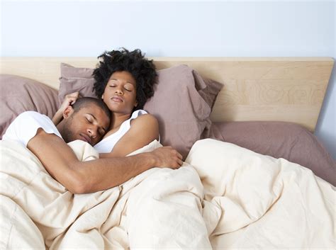 How Married Couples Can Get A Good Nights Sleep
