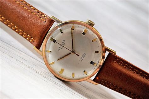 Swiss Mens Watch Oriosa 17 Jewels 1960s Vintage Watch Swiss Made