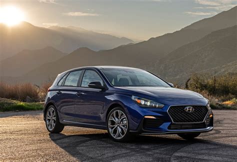 Hyundai elantra gt n line. 2019 Hyundai Elantra GT N Line Brings Power and Handling ...