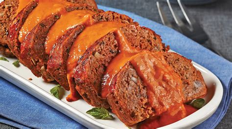 Stir until you can smell the garlic about 3 minute. Basic Meatloaf with Creamy Tomato Sauce - Safeway