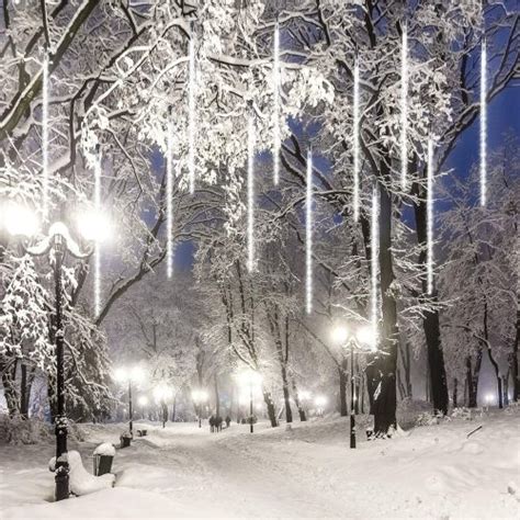 Top 10 Best Snowfall Led Lights For Outdoor Decoration In