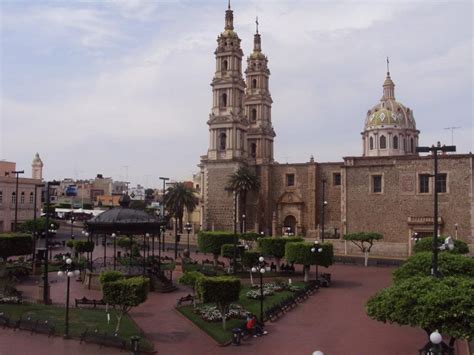 Hoteles en tepatitlán de morelos. Plaza de armas e Iglesia, Tepatitlan de Morelos, Jalisco ...