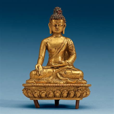 A Gilt Bronze Buddha Qing Dynasty 1644 1912 Bukowskis