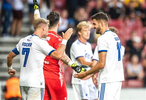 Kariyer sayfasında kenan kodro isimli futbolcunun sezon bazında takımının yer almış olduğu turnuvalardaki maç, gol, asist, sarı kart, kırmızı kart, oyuna girme, oyundan alınma. Her er prisen: Så meget betaler Athletic Bilbao for Kenan ...