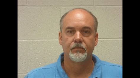 It is located in the northwest corner of arkansas. Former Benton County Road Supervisor Sentenced To 90 Days ...